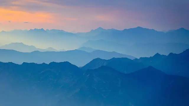 Préparer une exploration en milieu naturel : étapes clés à suivre