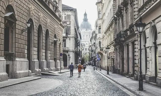 Les meilleures techniques pour une exploration urbaine réussie