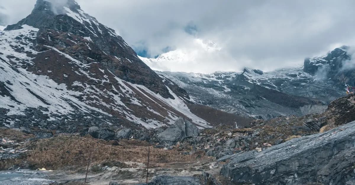 L'ascension du Mont Everest : Les faits marquants